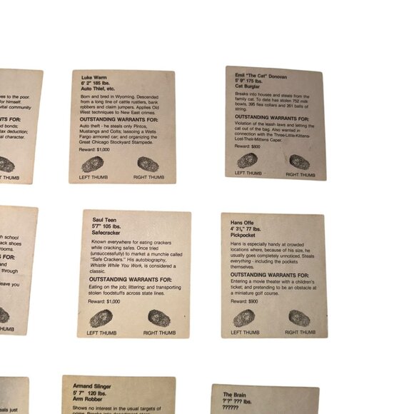 Vtg Parker Brothers Stop Thief Electronic Cops Robbers Board Game Wanted Cards - Picture 7 of 8